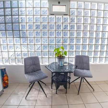 Studio Apartment Gallery Apartamento *